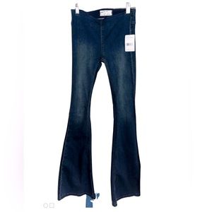 NWT Free People Flare Jegging in Rich Blue 🌵24